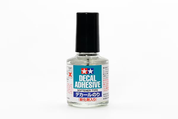 Tamiya : Decal Adhesive (Softener Type)